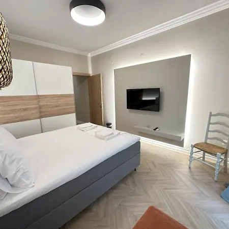 Apartament In The Center Of Agia Sophia Salonic